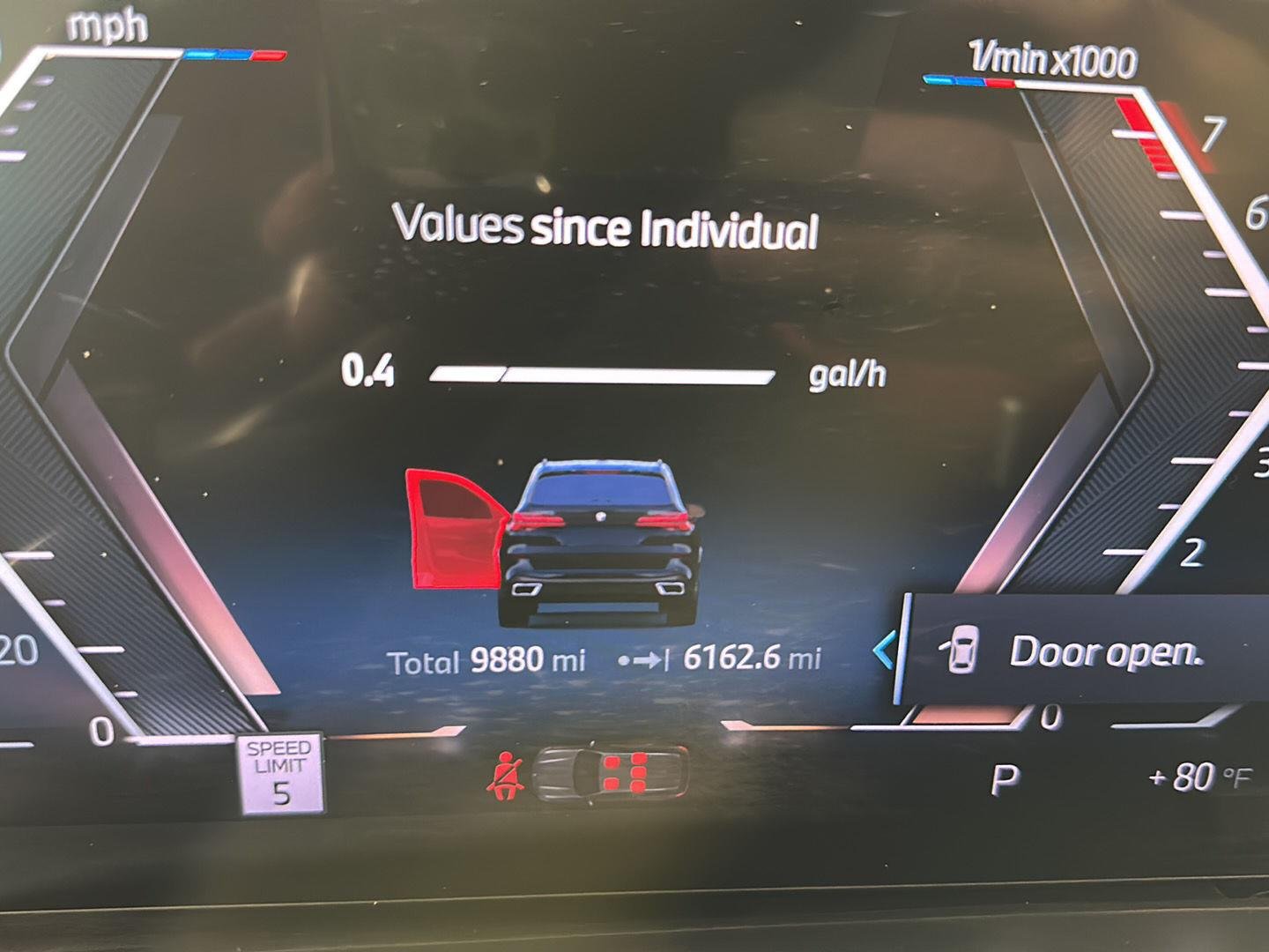 New 2026 Carbon Black Metallic BMW xDrive40i image 16