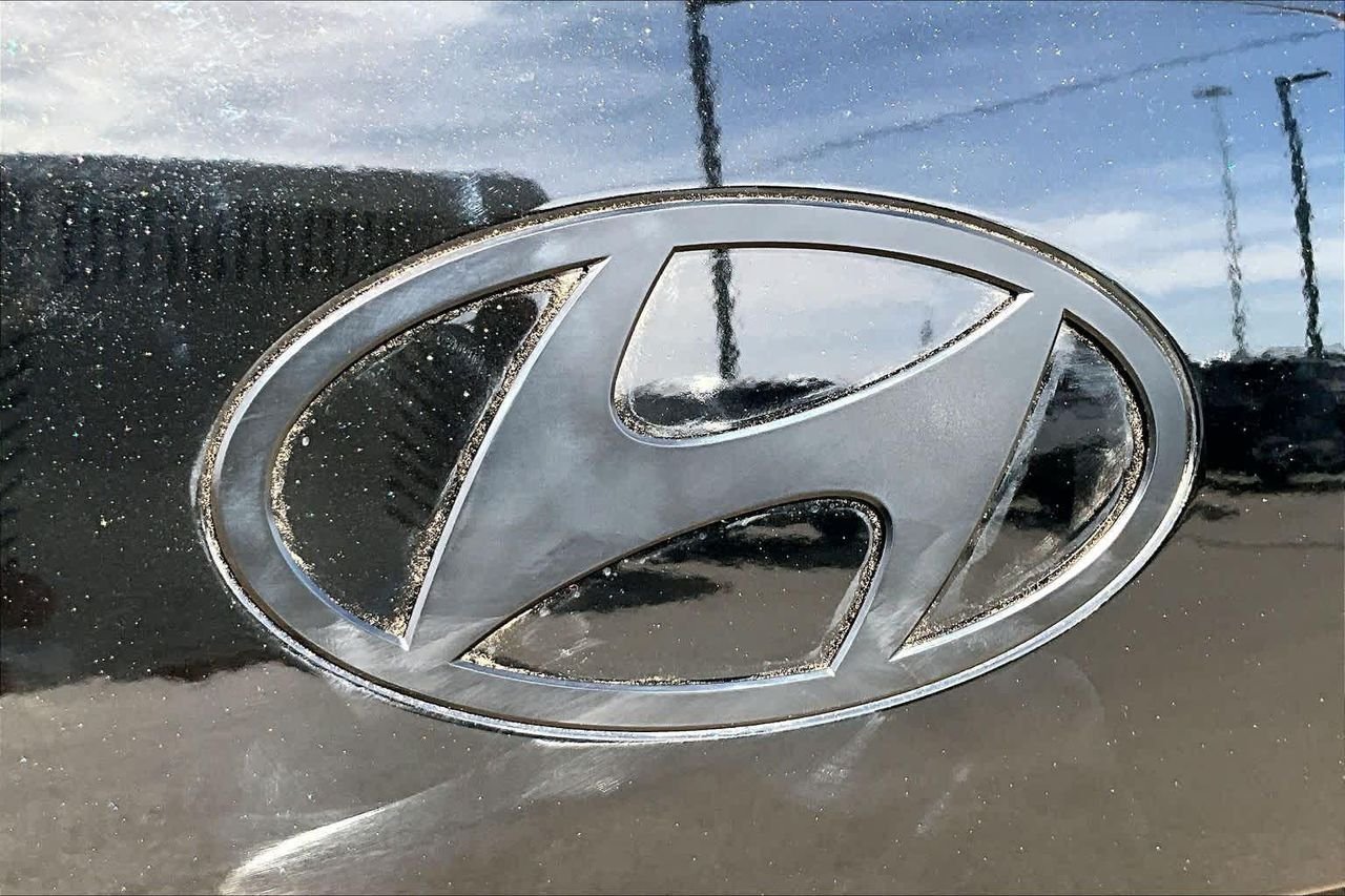 New 2026 Phantom Black Hyundai Calligraphy image 15