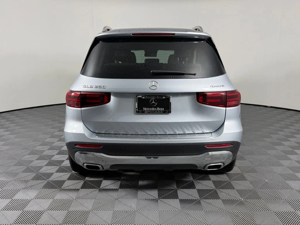 Certified Used 2025 Silver Mercedes-Benz GLB 250 image 7