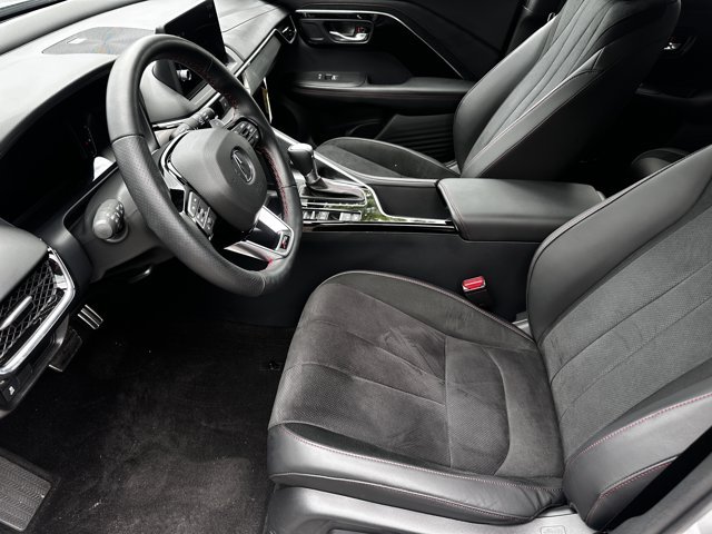 Used 2025 Solar Silver Metallic Acura FWD A-SPEC image 7