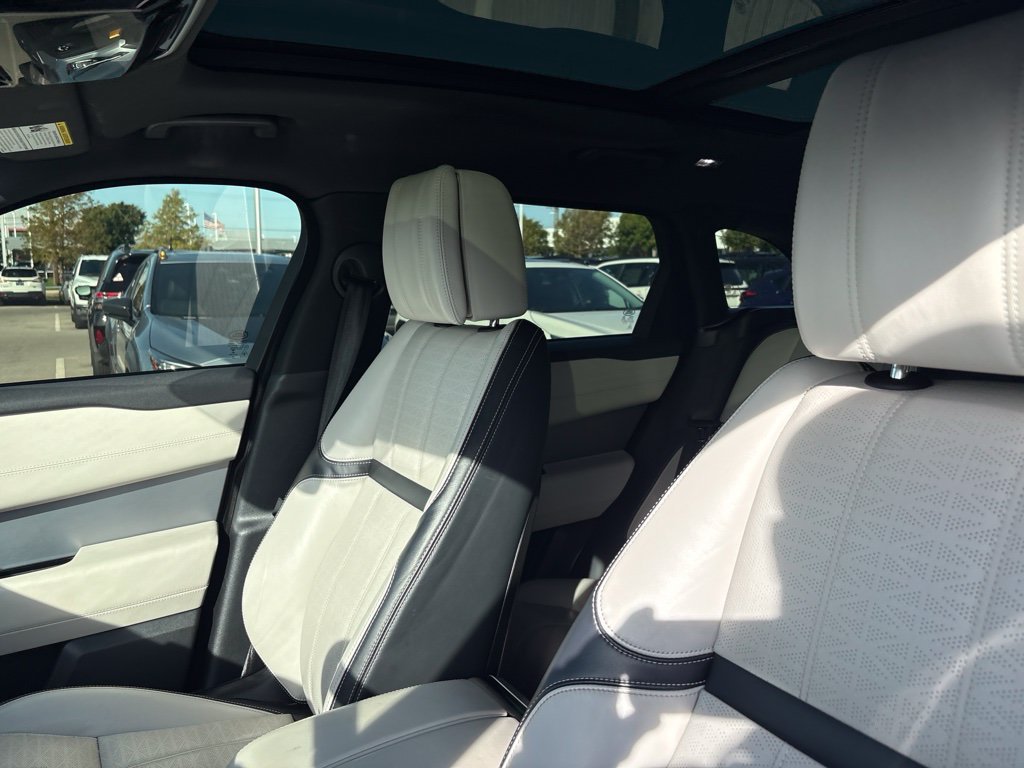 Used 2020 Gray Land Rover HSE R-Dynamic image 5