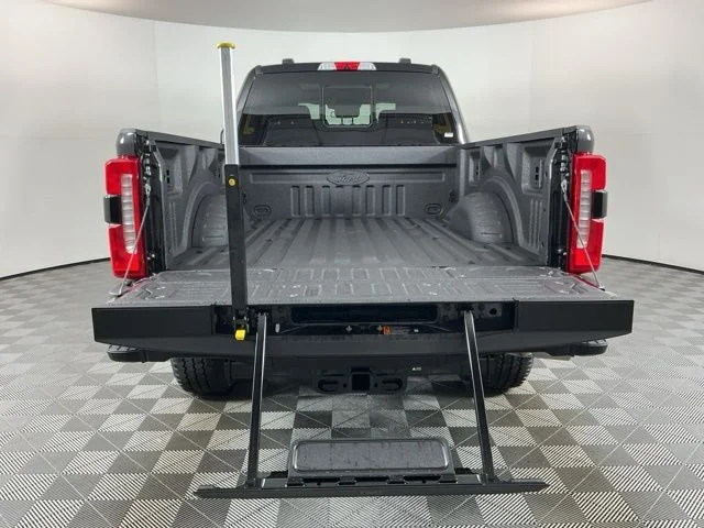 New 2026 Agate Black Metallic Ford Lariat image 8