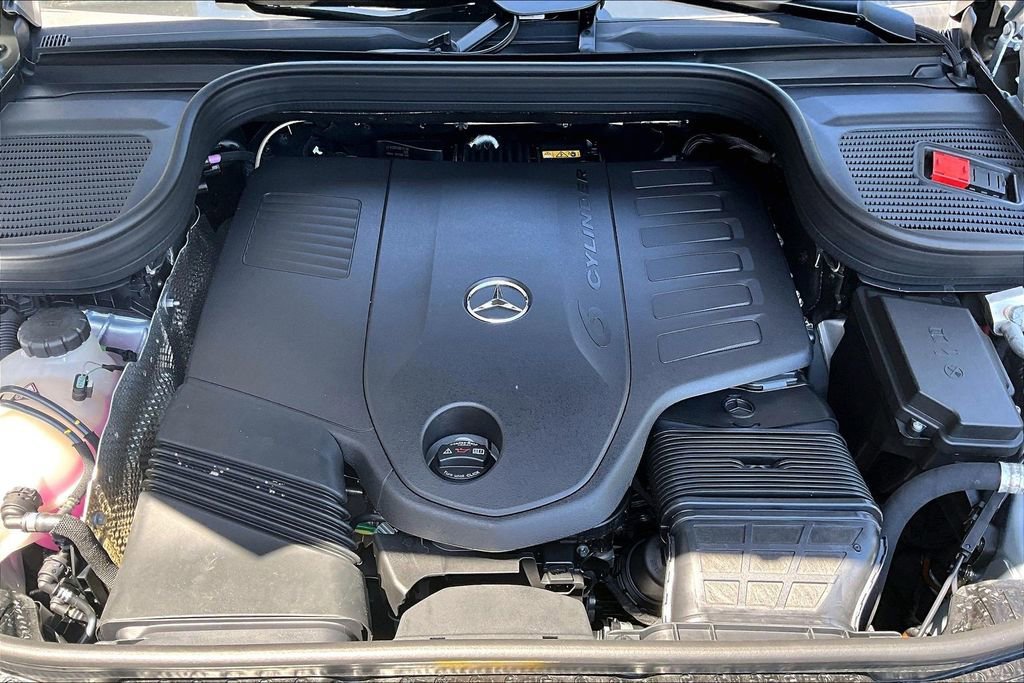 New 2026 Cirrus Silver Metallic Mercedes-Benz GLS 450 image 25