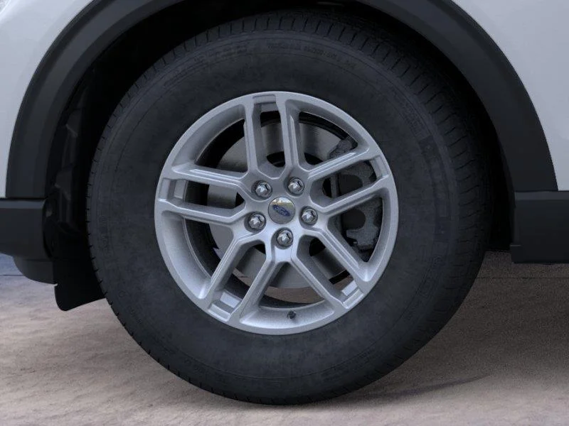 New 2026 Space White Ford Active image 4