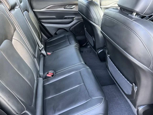 Used 2024 Gray Jeep Limited image 20