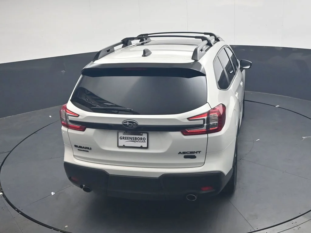 Used 2024 White Subaru Onyx Edition image 28
