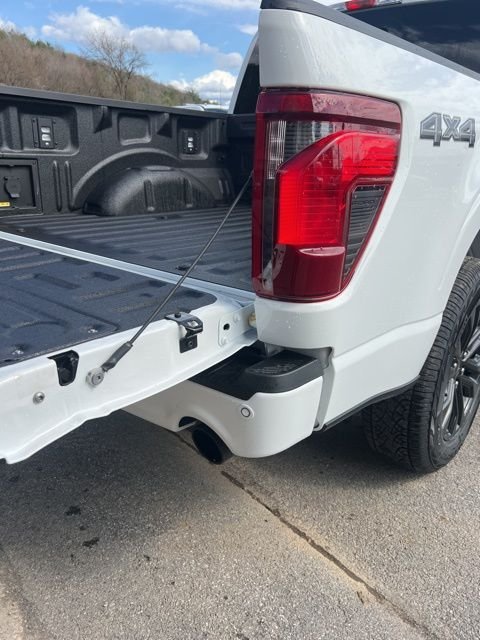 Used 2026 White Ford XLT image 27