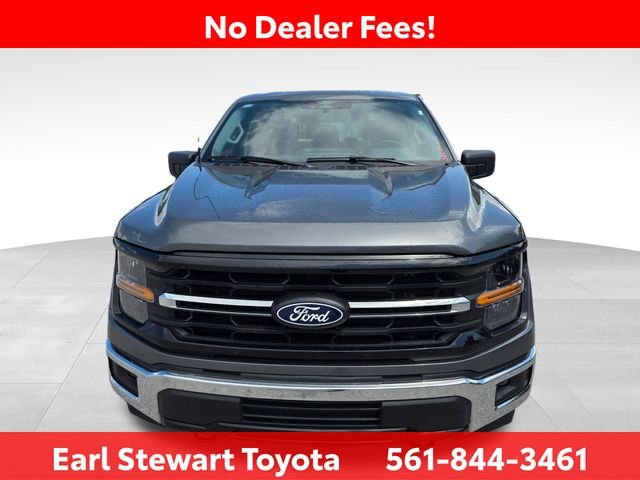 Used 2025 Gray Ford XLT image 3