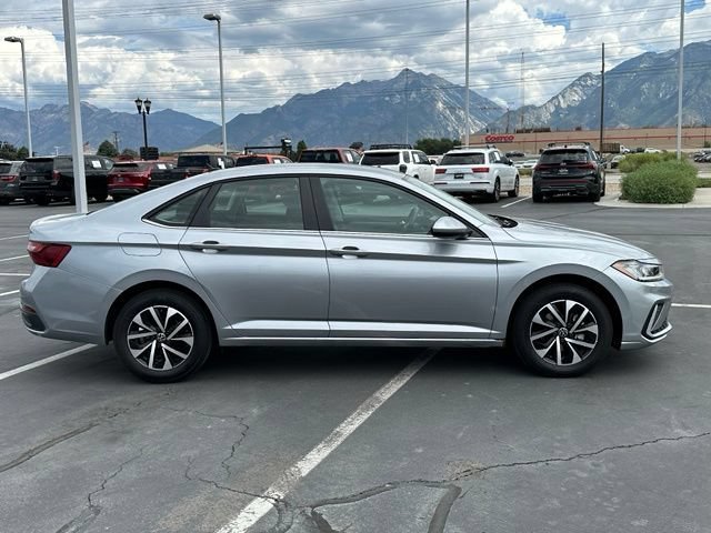 2025 Volkswagen Jetta S - Photo 9