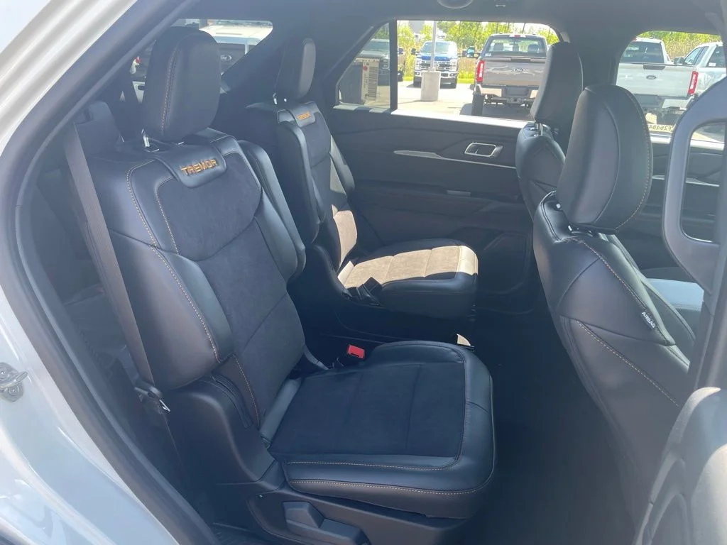 New 2026 Star White Metallic Tri-Coat Ford Tremor® image 33