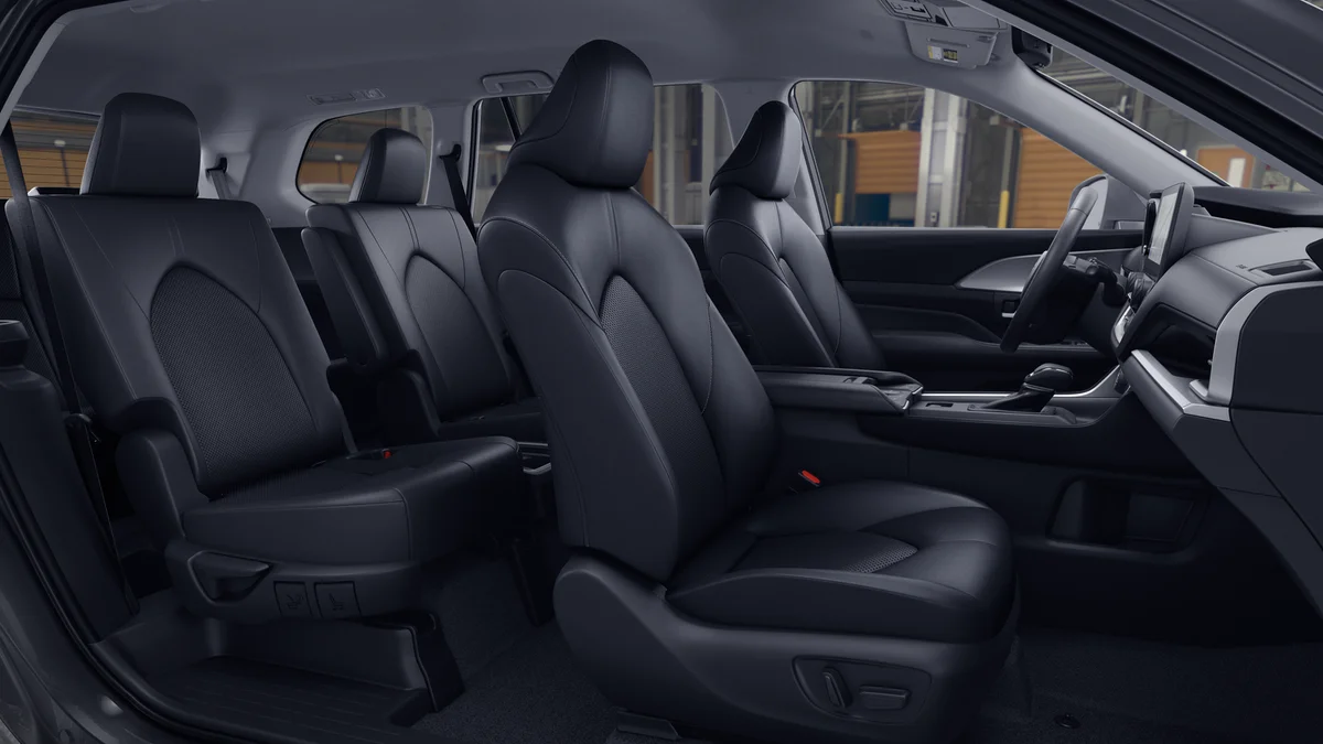 New 2026 Wind Chill Pearl Toyota XLE image 20