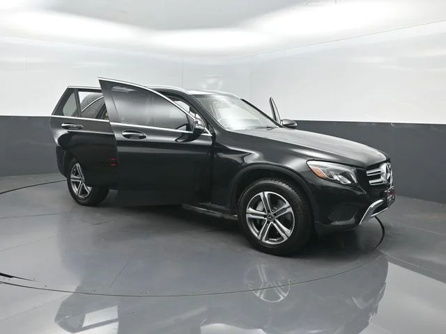 Used 2019 Black Mercedes-Benz GLC 300 image 34