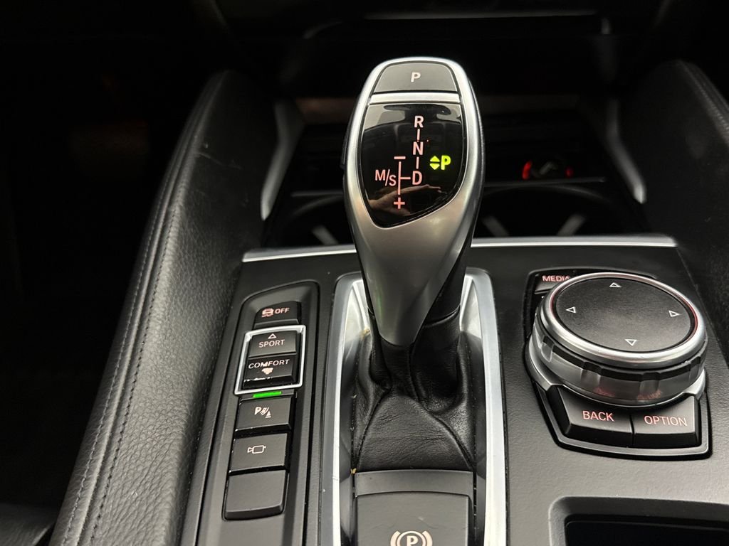 2015 BMW X6 sDrive35i - Photo 19