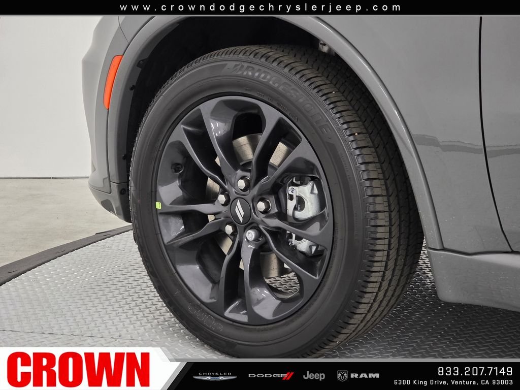 New 2026 Destroyer Gray Clear-Coat Exterior Paint Dodge GT image 9