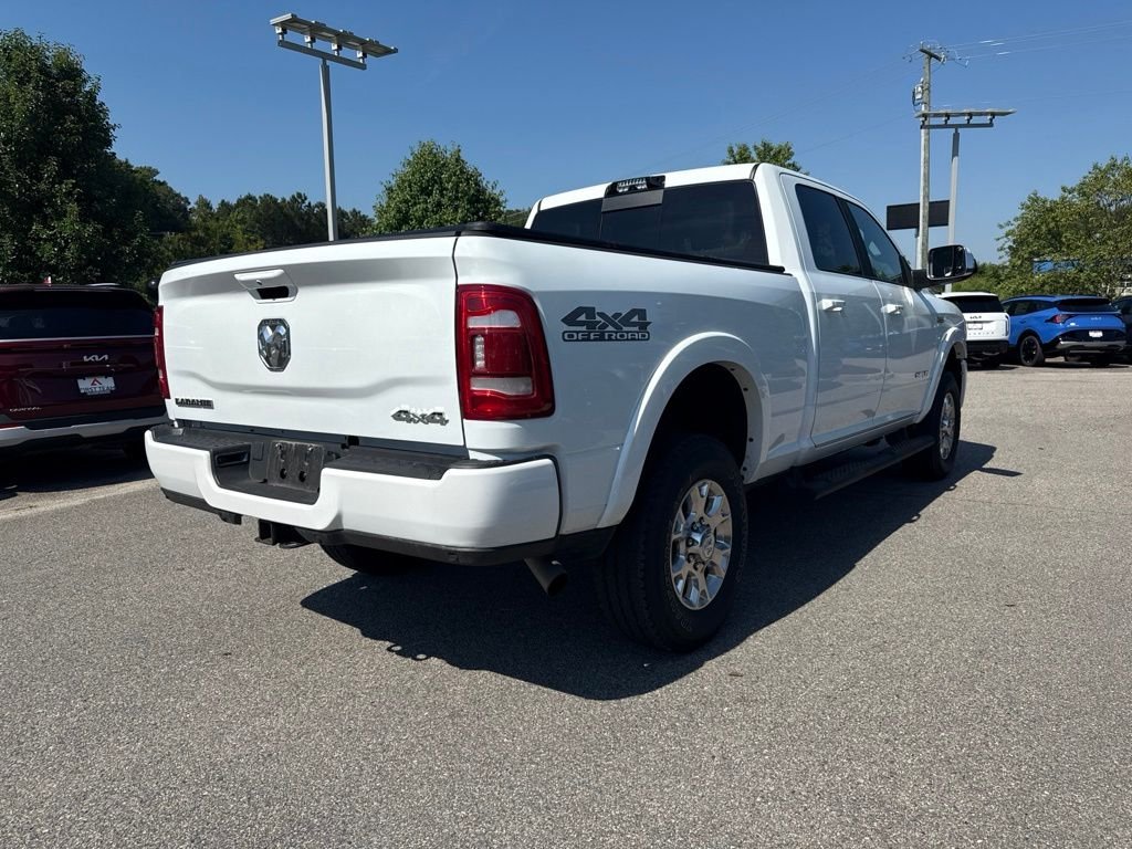 Used 2022 White Ram Laramie image 5