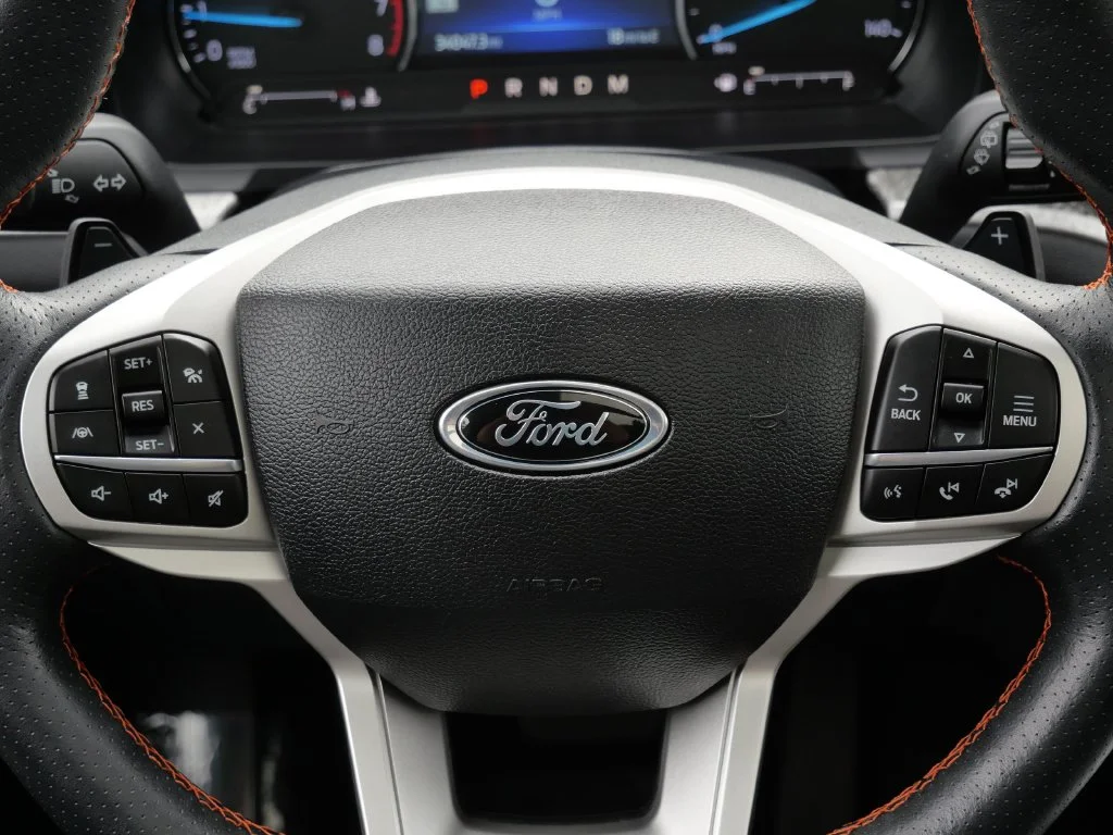 Used 2023 Gray Ford Timberline image 18