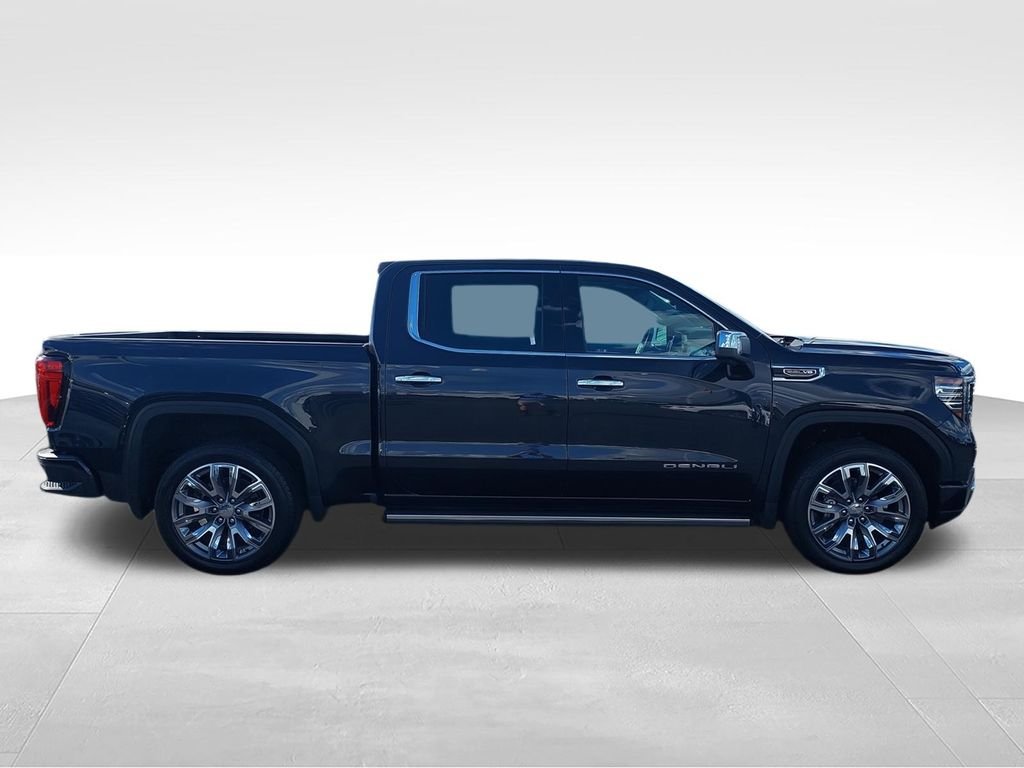 Used 2025 Silver GMC Denali image 11