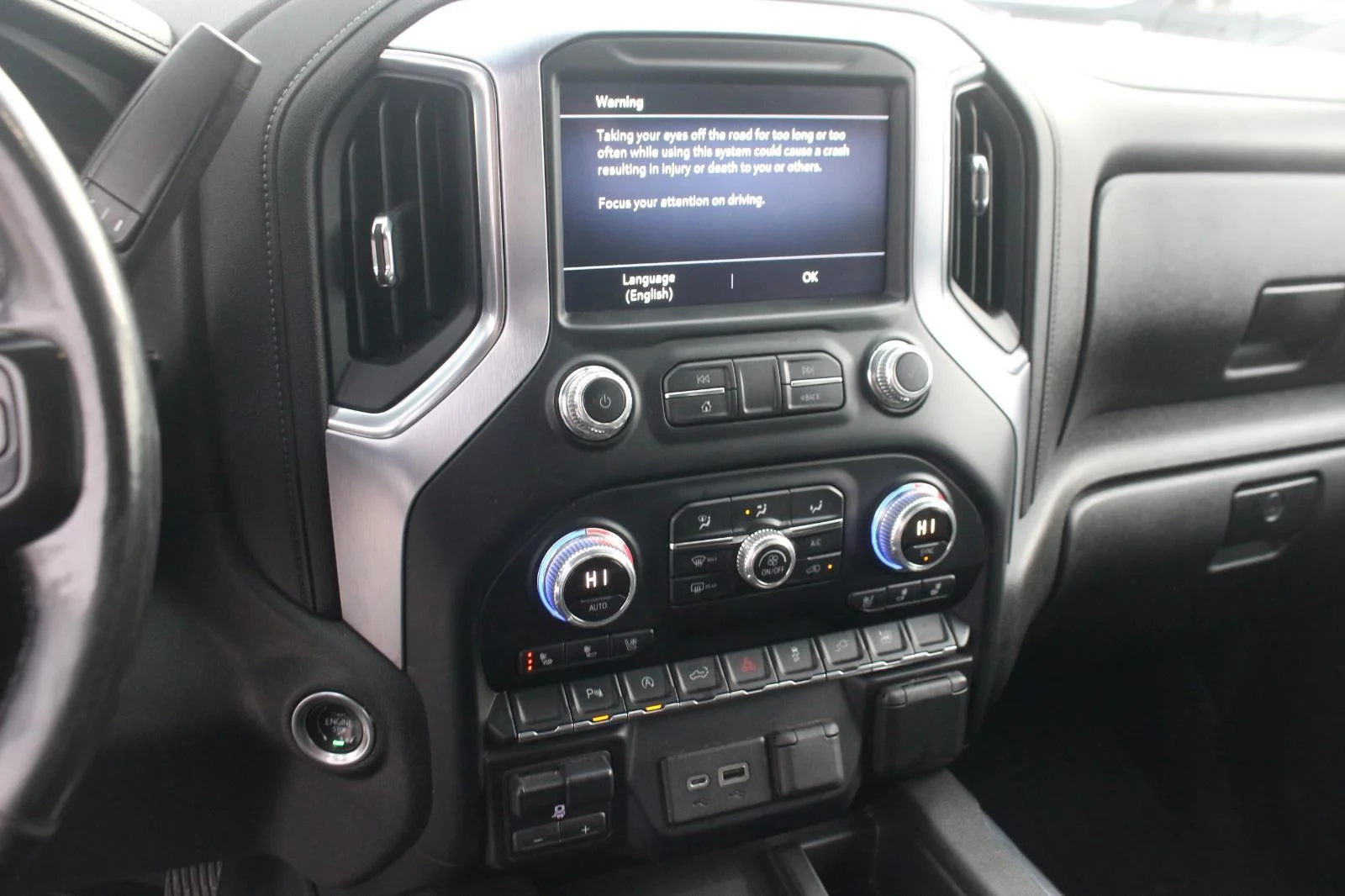 Used 2019 DARK SKY METALLIC GMC SLT image 21