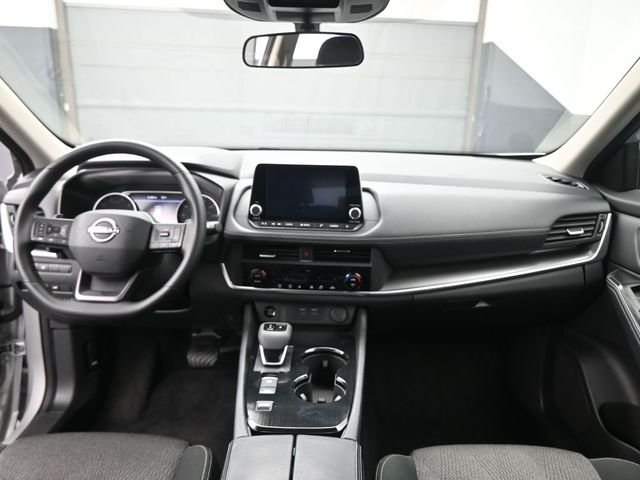 Used 2025 Silver Nissan SV image 24