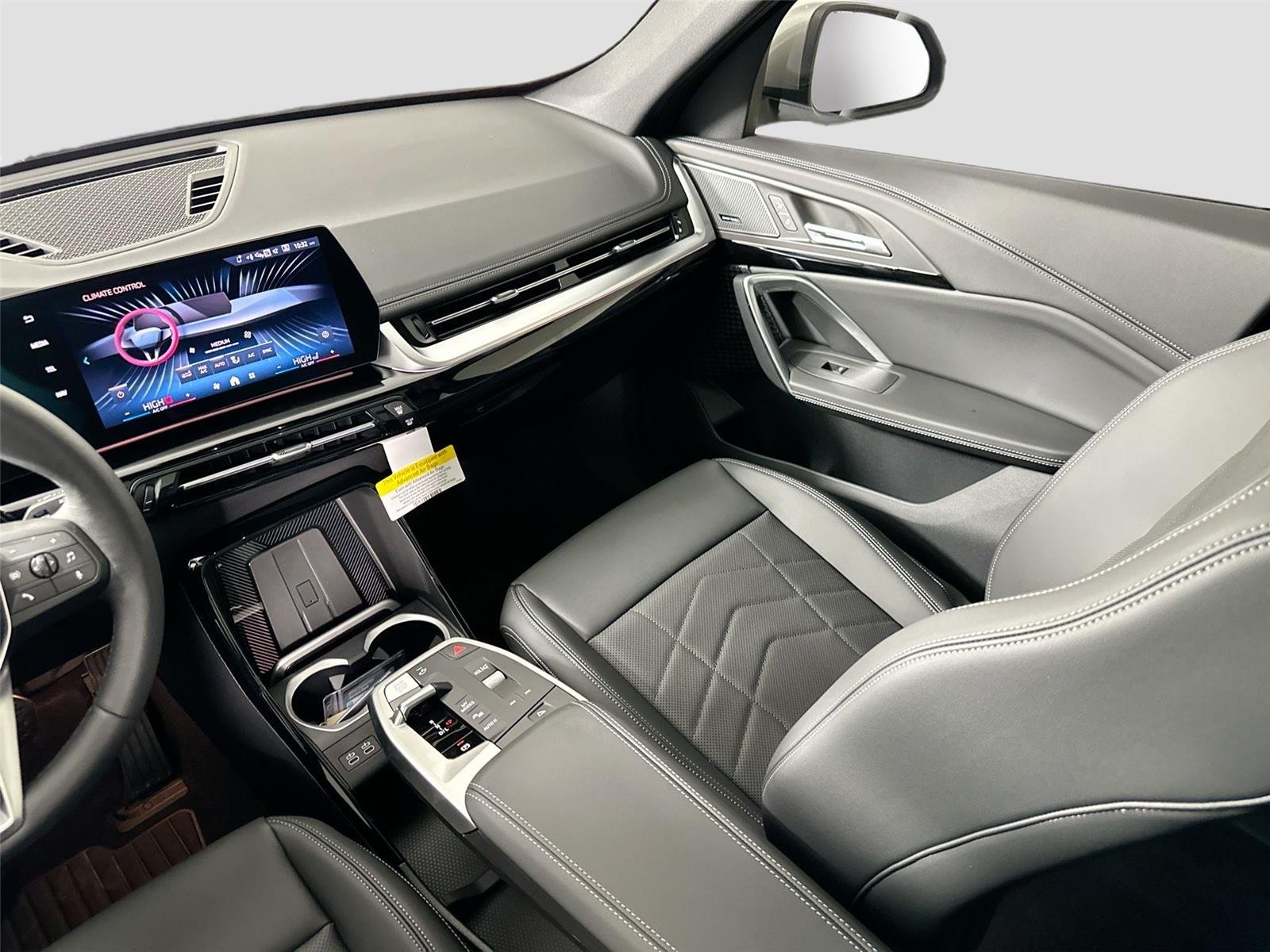 New 2026 Space Silver Metallic BMW xDrive28i image 25