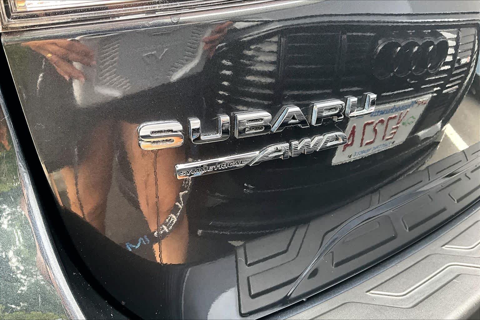 Used 2019 Dark Gray Metallic Subaru Premium image 10