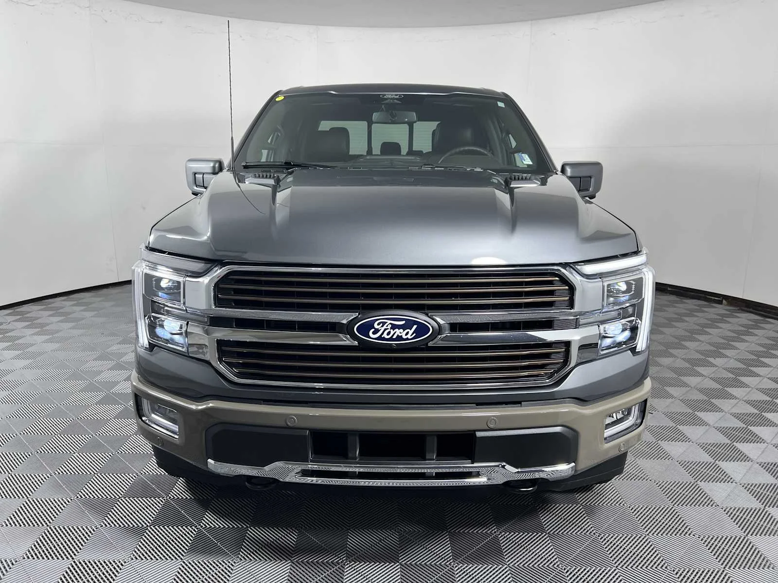 New 2026 Carbonized Gray/Marsh Gray Ford King Ranch image 2