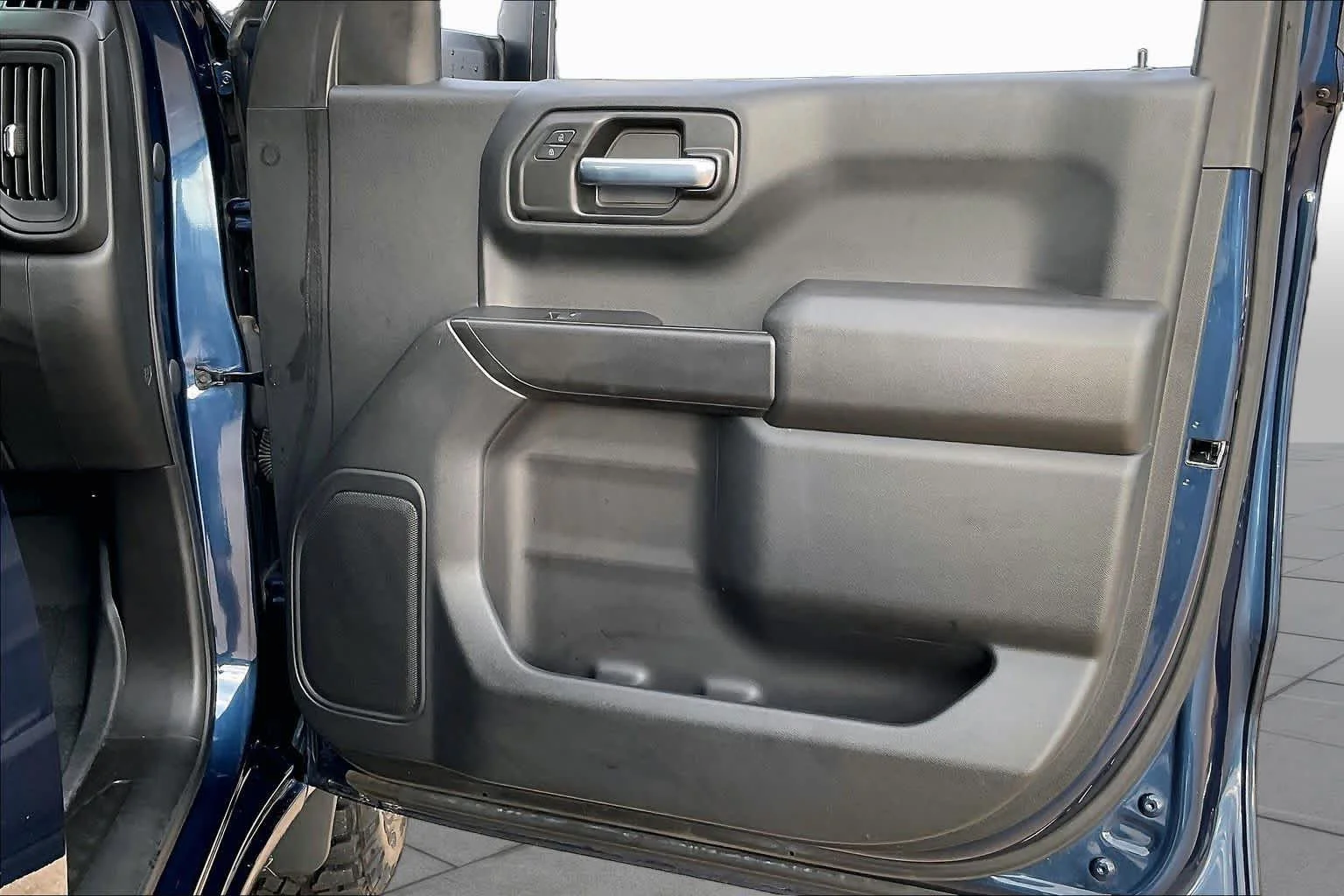 Used 2021 Northsky Blue Metallic Chevrolet Custom Trail Boss image 20