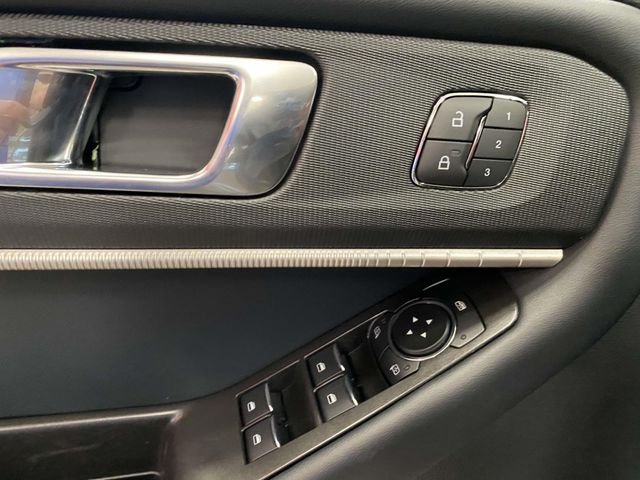 New 2026 Marsh Gray Ford Tremor® image 15