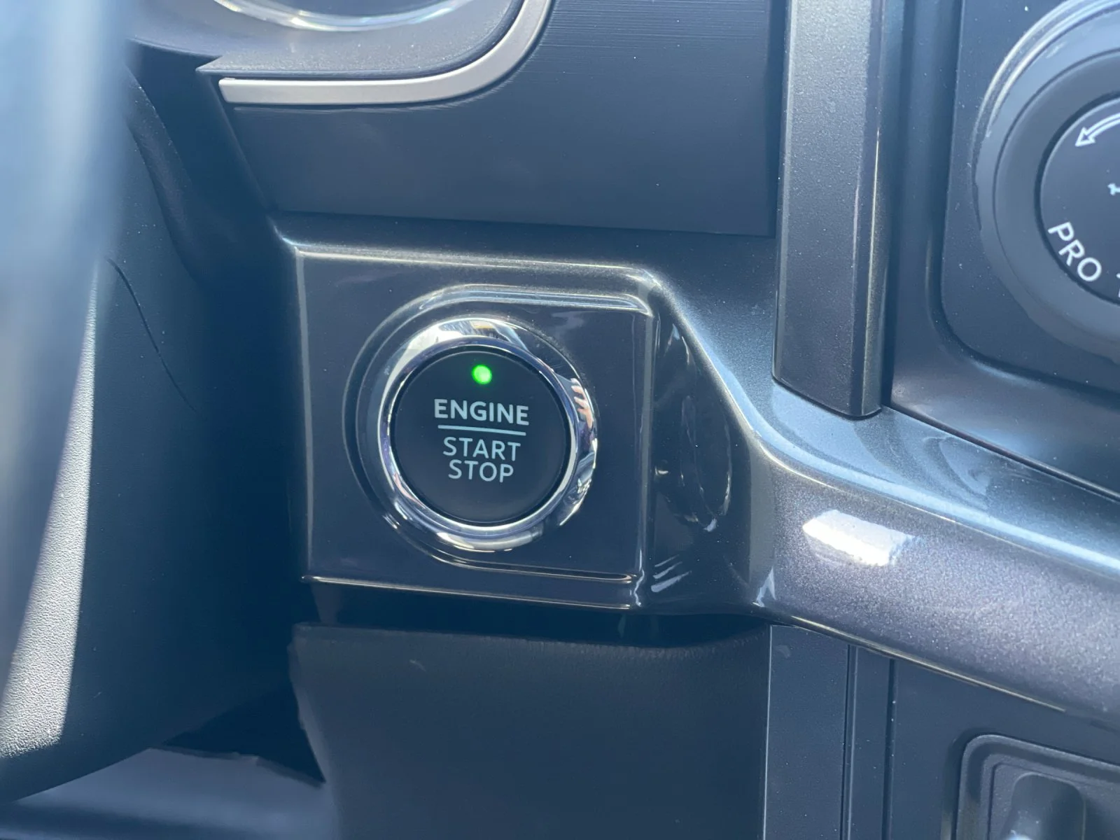 Used 2022 Gray Ford XLT image 25