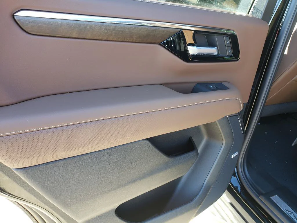 2026 Chevrolet Tahoe High Country - Photo 17