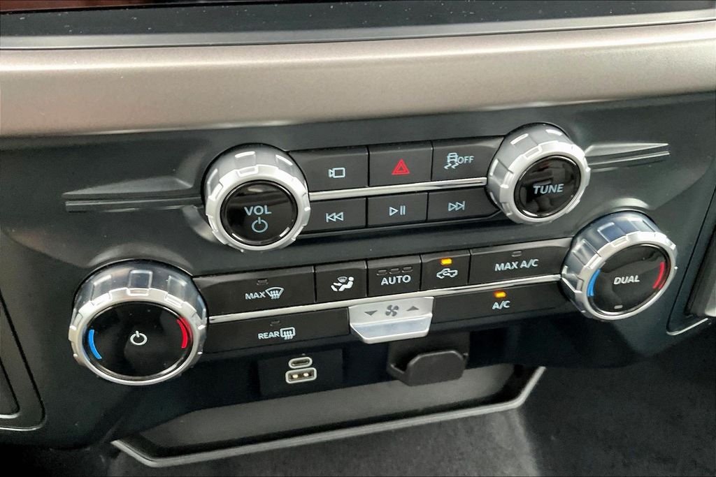 Certified Used 2025 Gray Metallic Ford XLT image 16