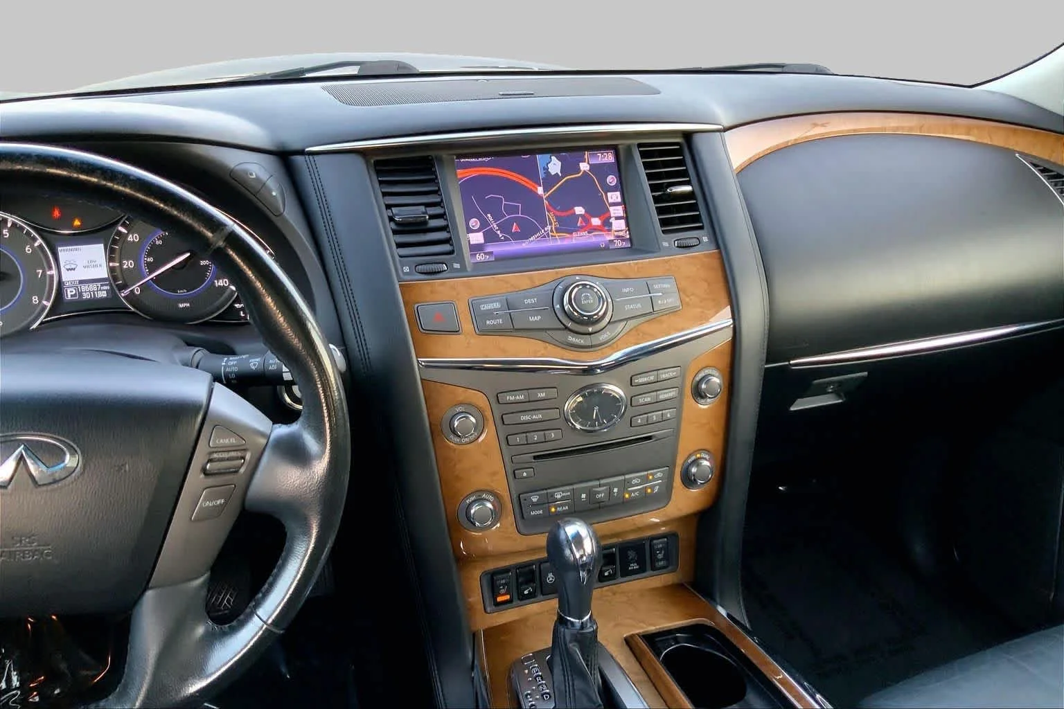 Pre-Owned 2013 INFINITI QX56