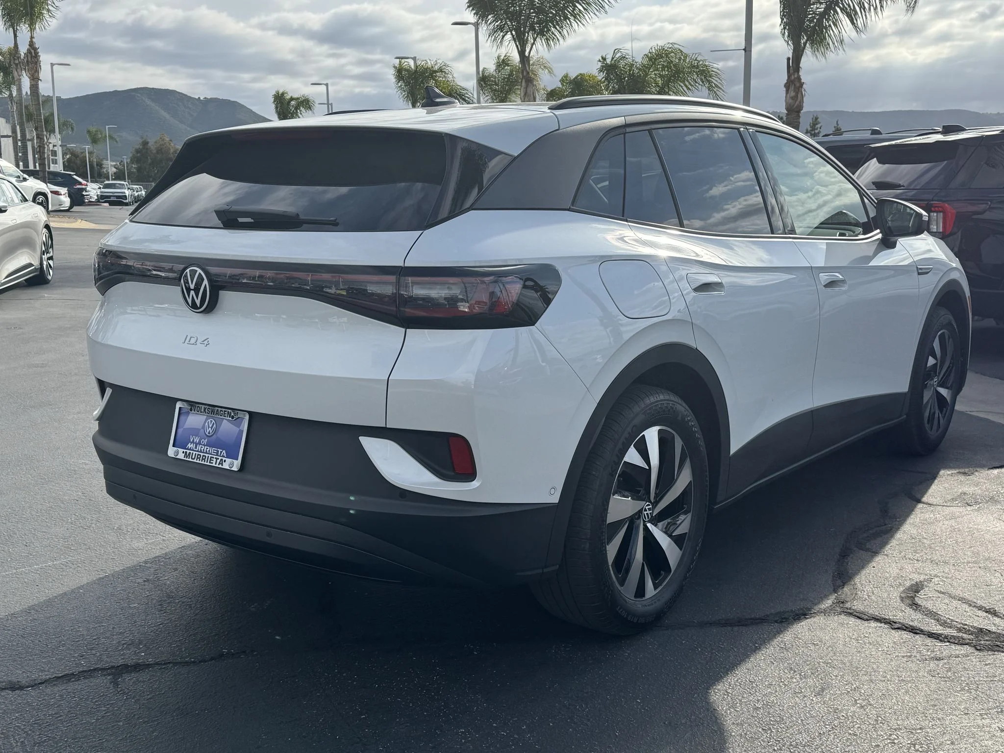 New 2026 Opal White Pearl Volkswagen Pro image 8