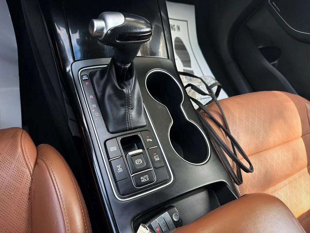 Used 2019 Brown Kia SX Limited image 39