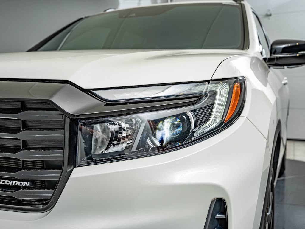 Used 2024 Platinum White Pearl Honda Black Edition image 13
