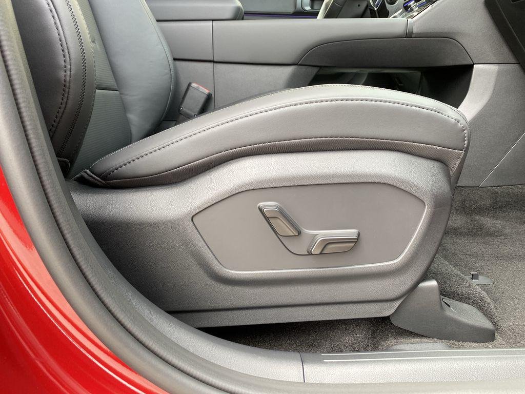 New 2026 Ultimate Red Hyundai Calligraphy FWD image 40