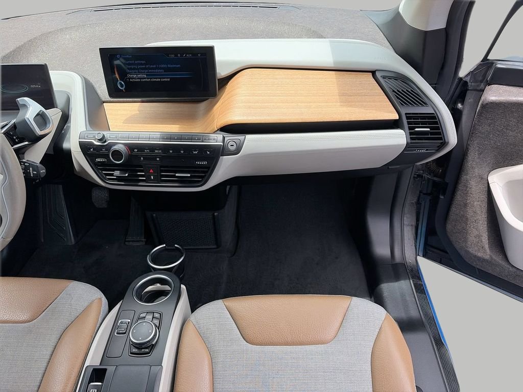 Used 2014 Silver BMW with Range Extender image 12