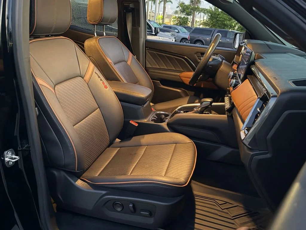Used 2023 Black GMC AT4 image 18