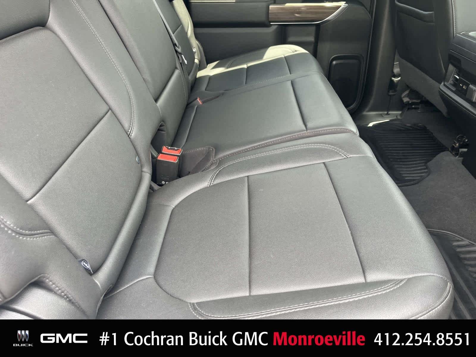 Used 2022 Summit White Chevrolet RST image 25