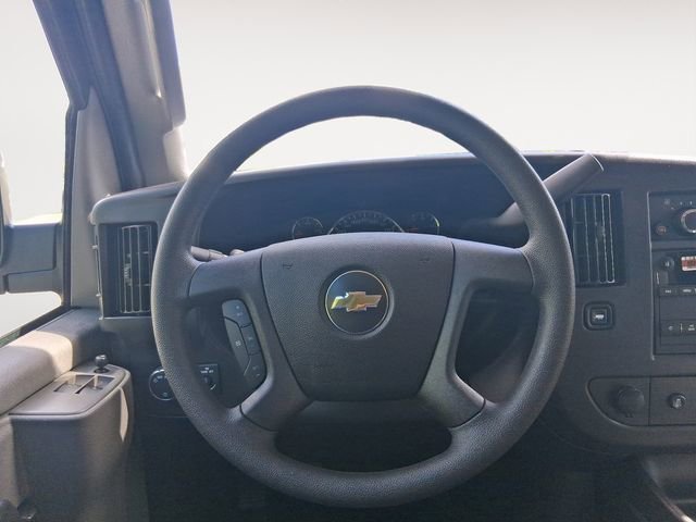 2025 Chevrolet Express Cargo Work Van - Photo 12
