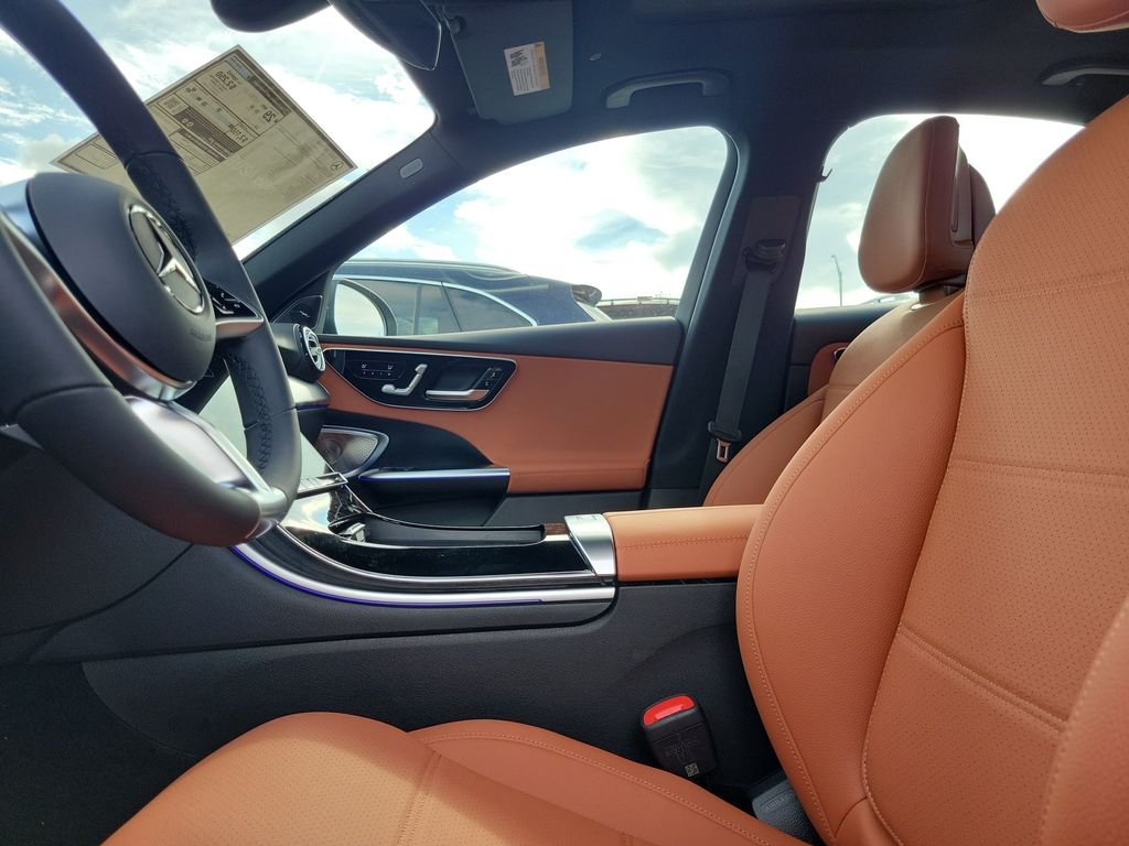 New 2026 Twilight Blue Metallic Mercedes-Benz C 300 image 18