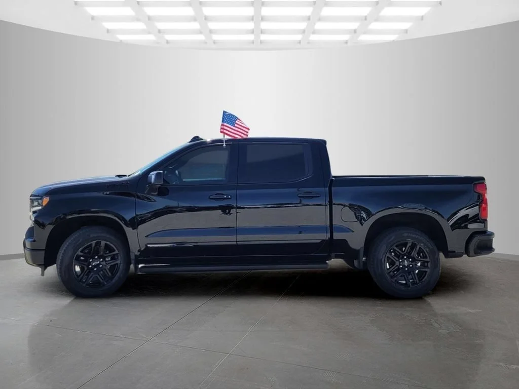 Used 2024 Black Chevrolet High Country image 7