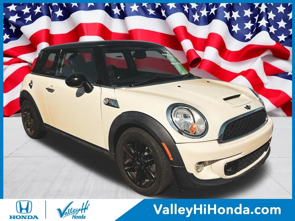 2012 MINI Cooper S's photo