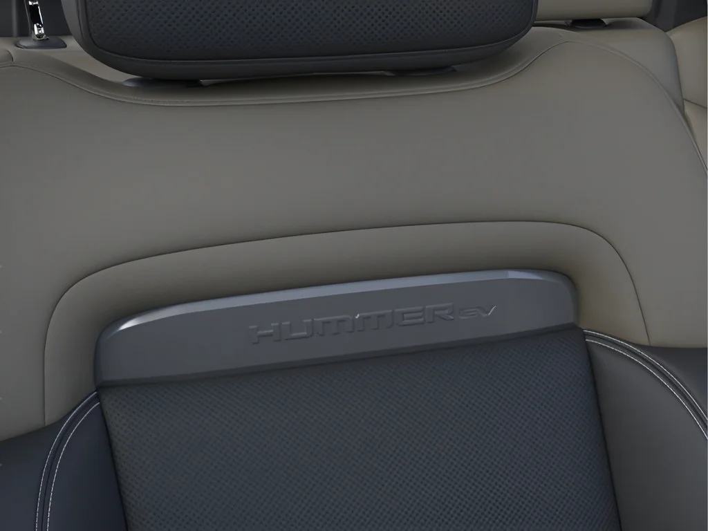 2026 GMC HUMMER EV 2X - Photo 15