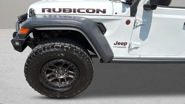 Used 2022 White Jeep Unlimited Rubicon image 35
