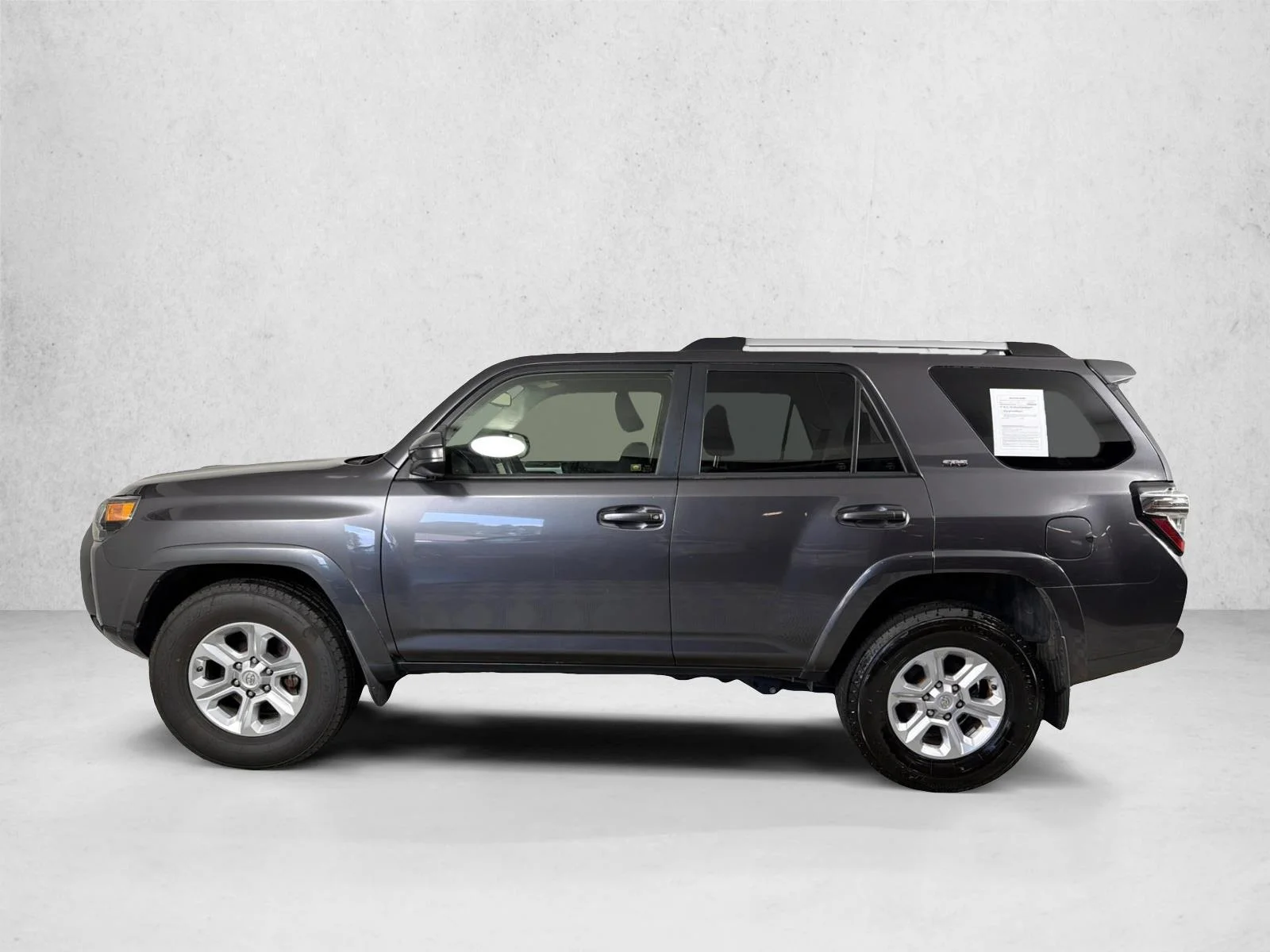 Used 2020 Silver Toyota SR5 image 7