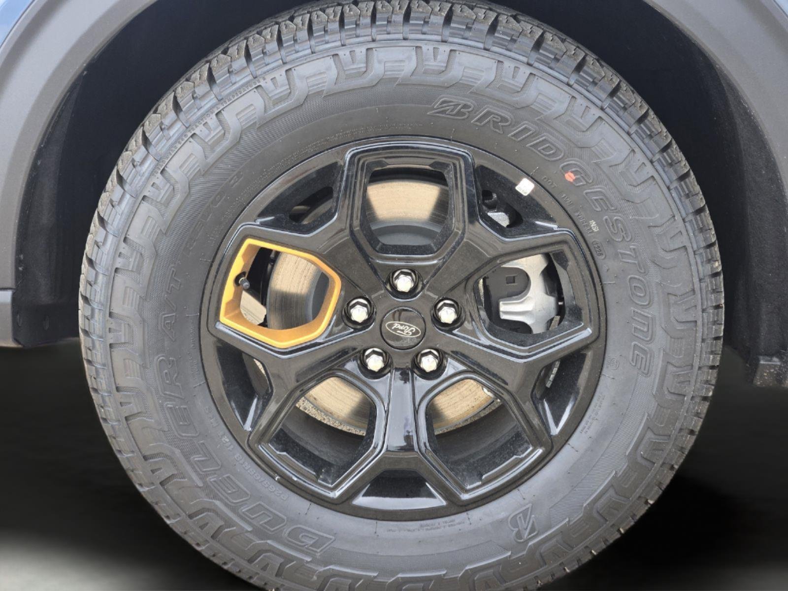 New 2026 Vapor Blue Metallic Ford Tremor® image 7