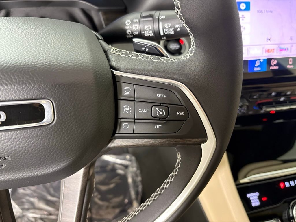 2025 Jeep Grand Cherokee L Limited - Photo 23