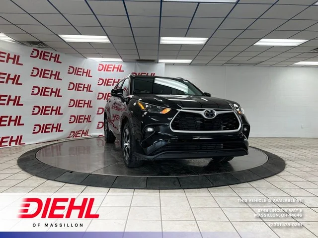2023 Toyota Highlander XLE