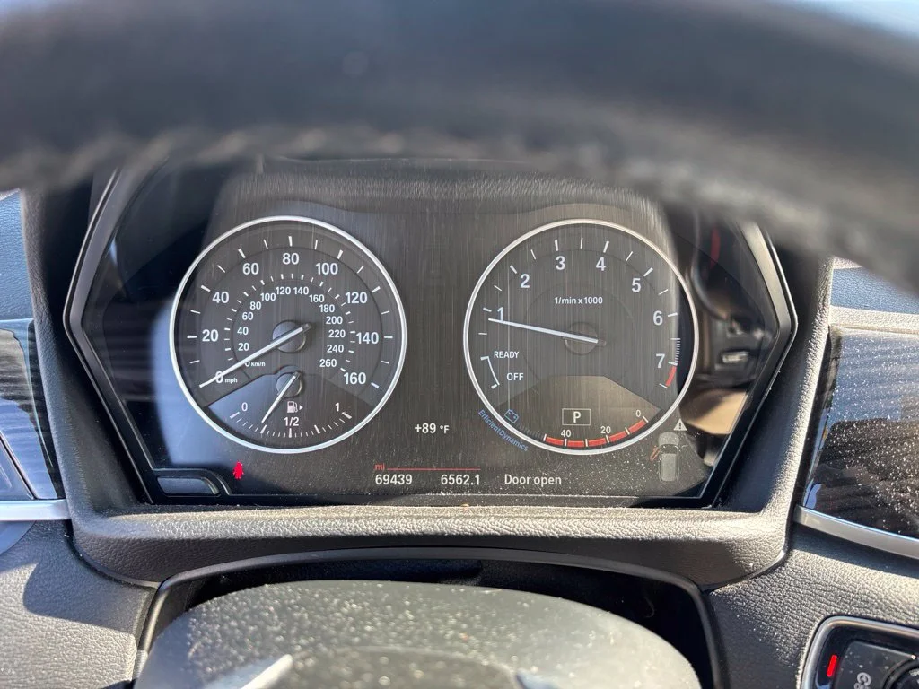 Used 2017 White BMW xDrive28i image 10